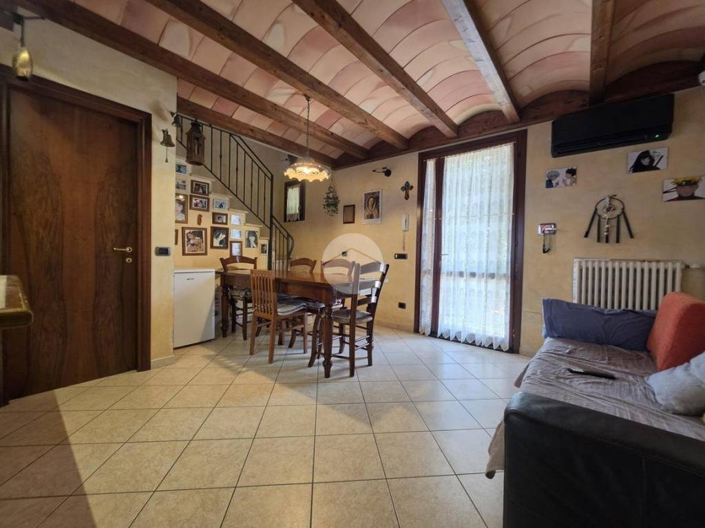 immagine annuncio 5 di 8