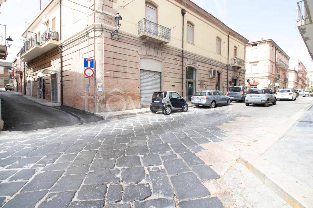 immagine annuncio 11 di 12