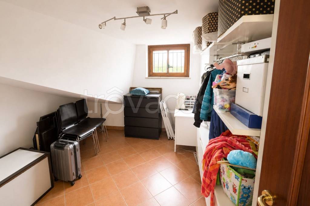 immagine annuncio 11 di 12