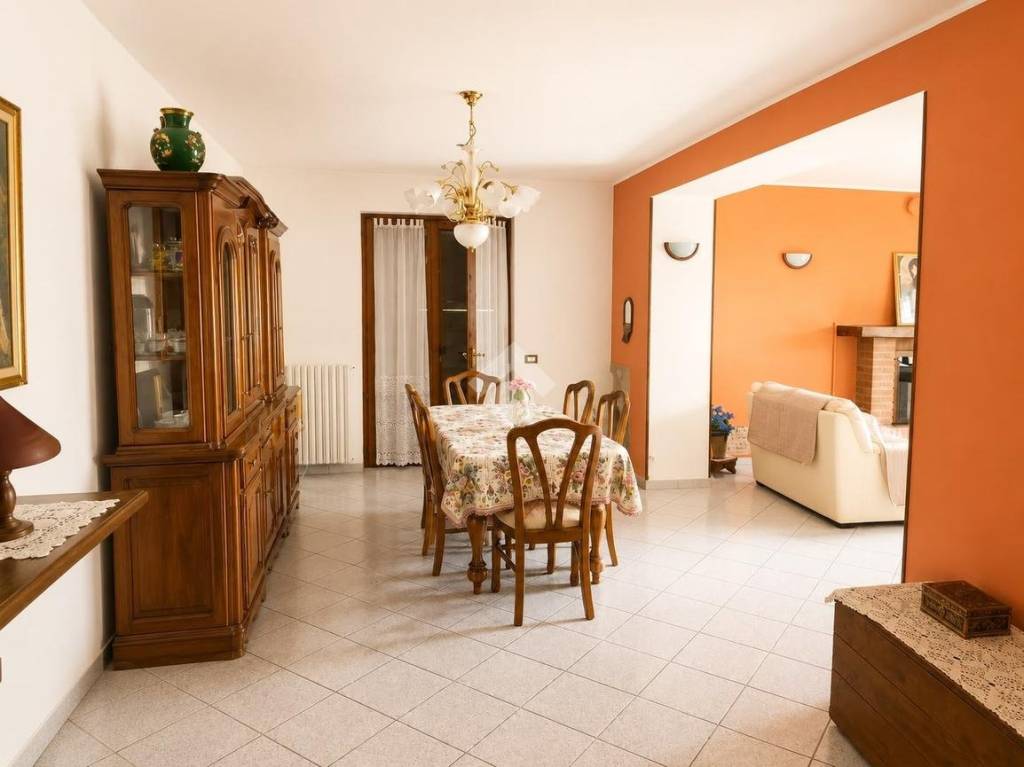 immagine annuncio 2 di 13
