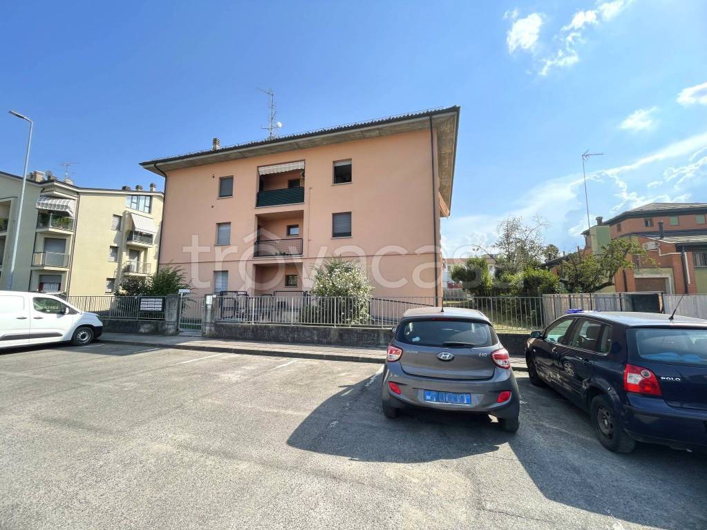 immagine annuncio 1 di 4