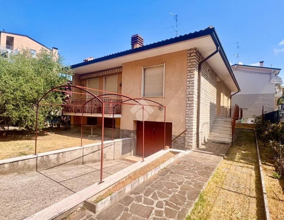 immagine annuncio 1 di 4