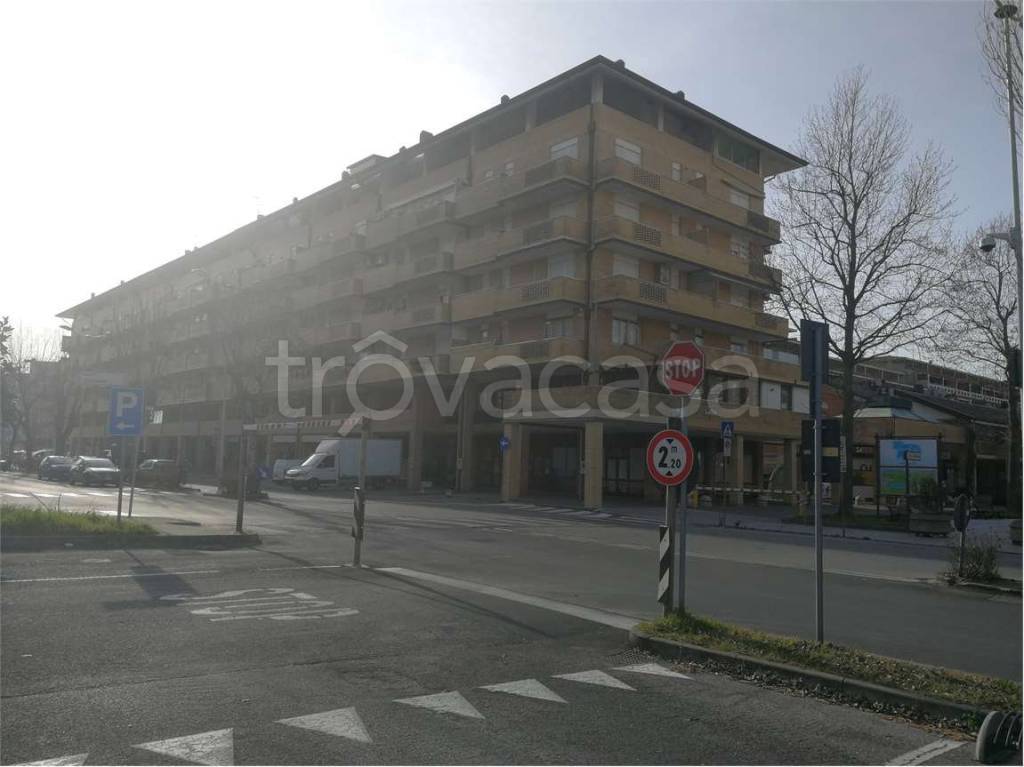 immagine annuncio 1 di 4