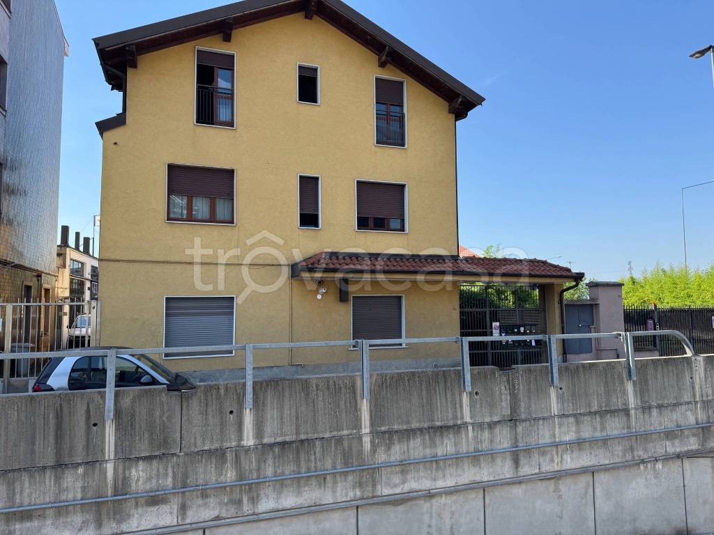 immagine annuncio 1 di 15
