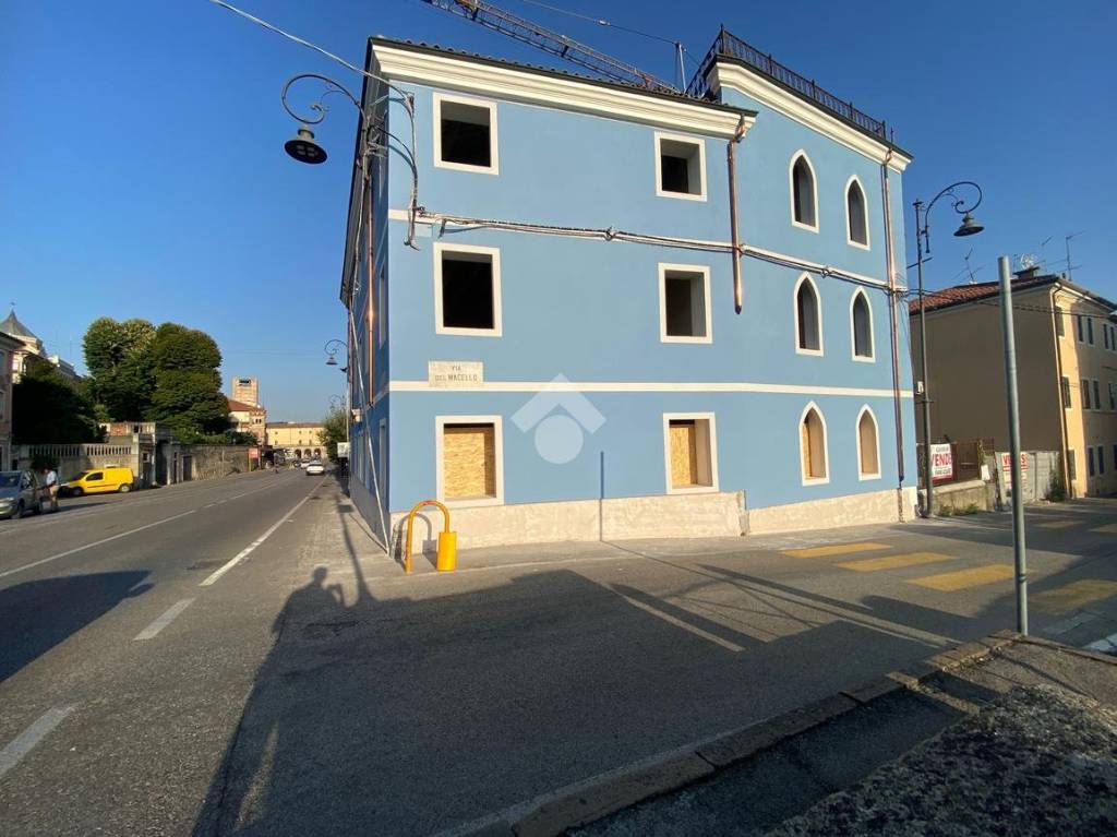 immagine annuncio 12 di 13