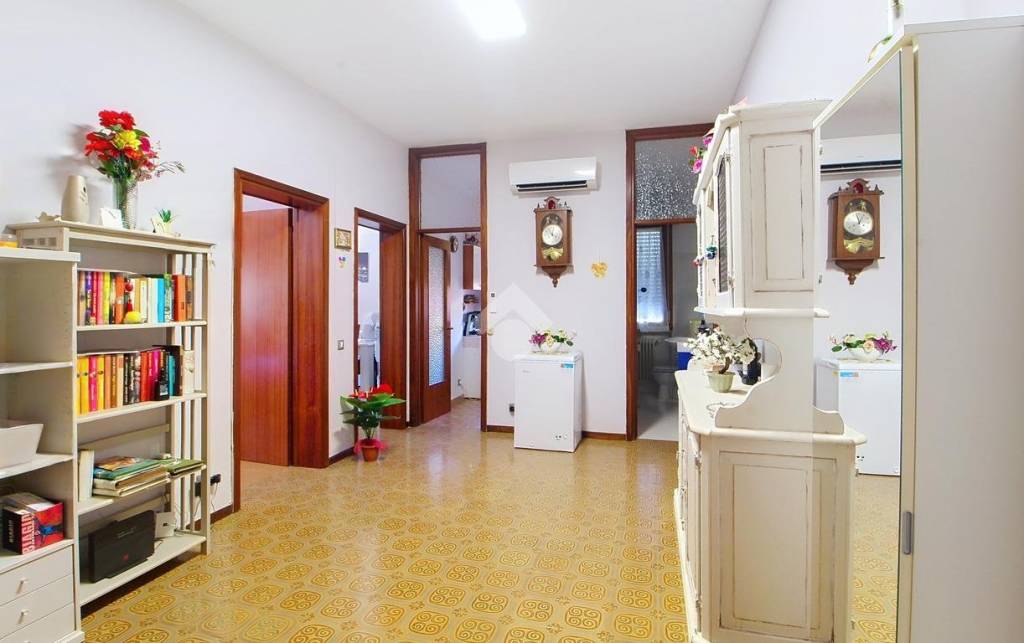 immagine annuncio 1 di 14