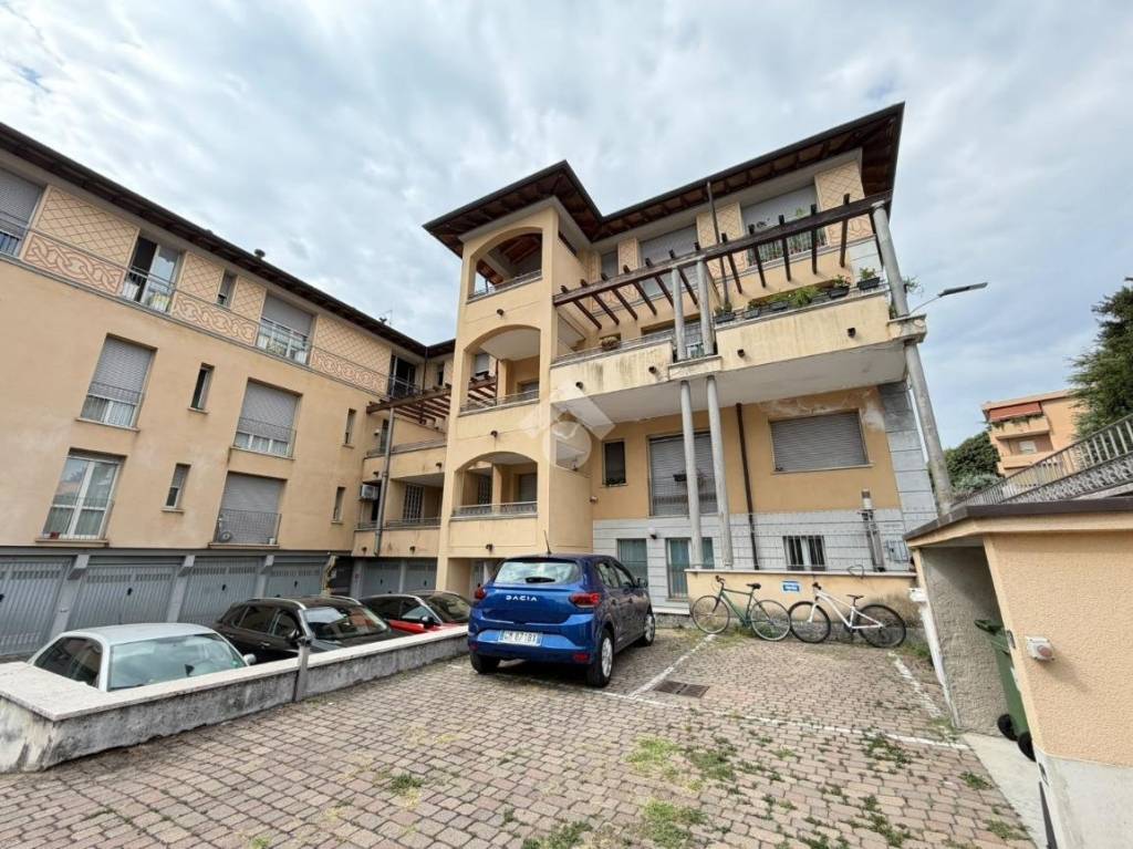 immagine annuncio 1 di 9