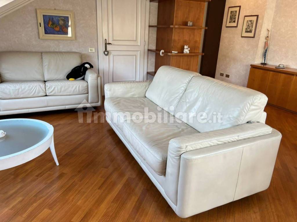 immagine annuncio 2 di 12