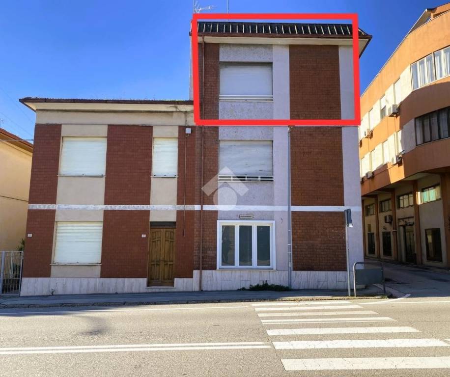 immagine annuncio 11 di 12