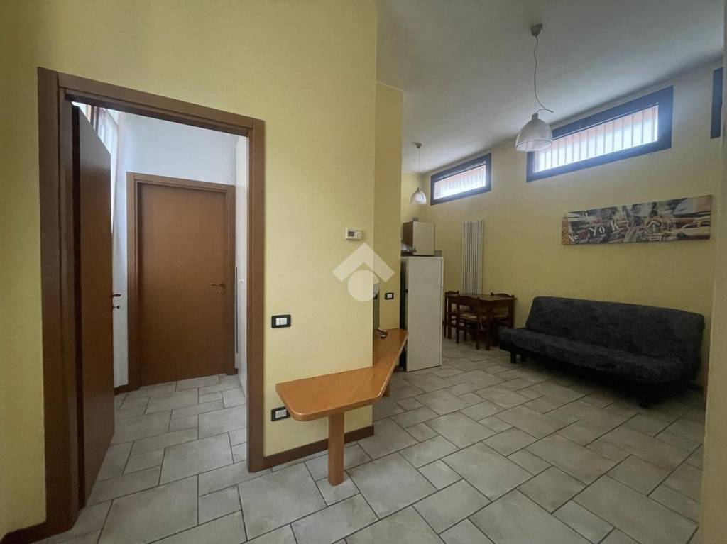 immagine annuncio 1 di 12