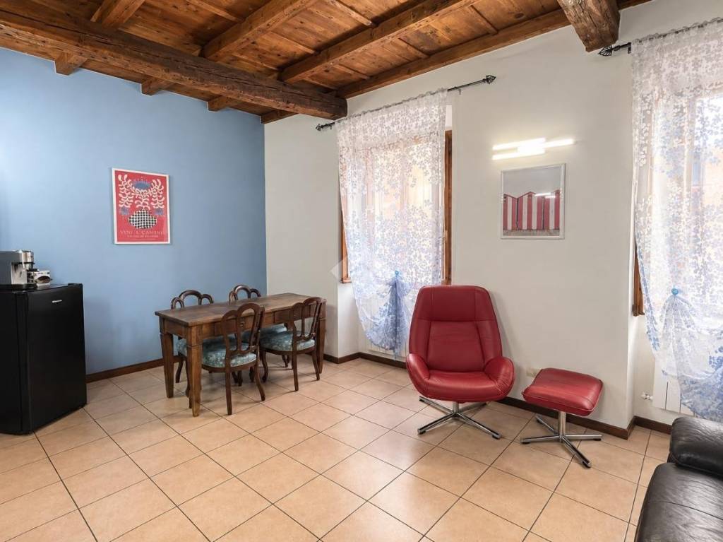 immagine annuncio 2 di 12