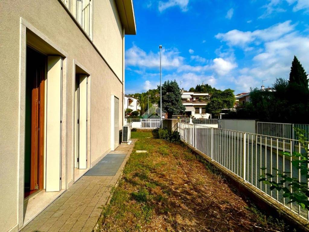 immagine annuncio 11 di 14