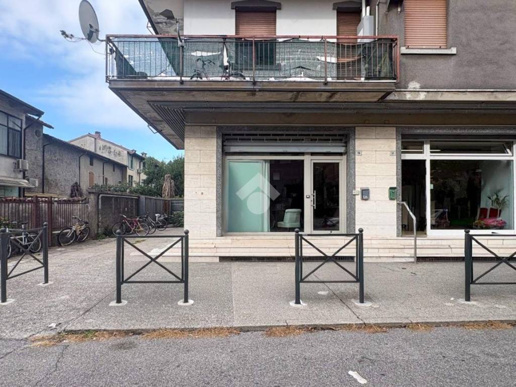 immagine annuncio 1 di 4