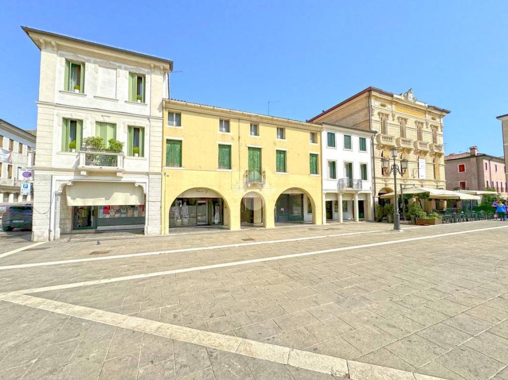 immagine annuncio 4 di 8