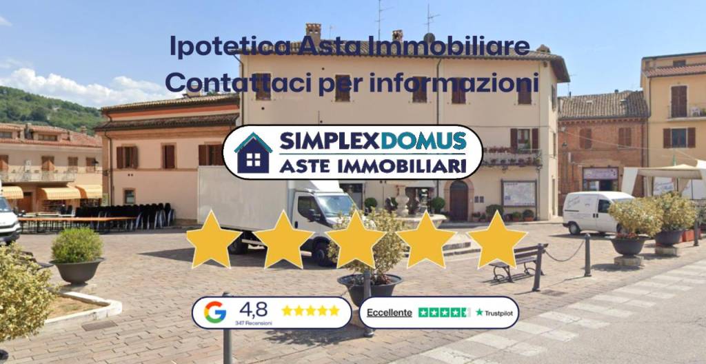 appartamento in vendita a Castelraimondo in zona Collina