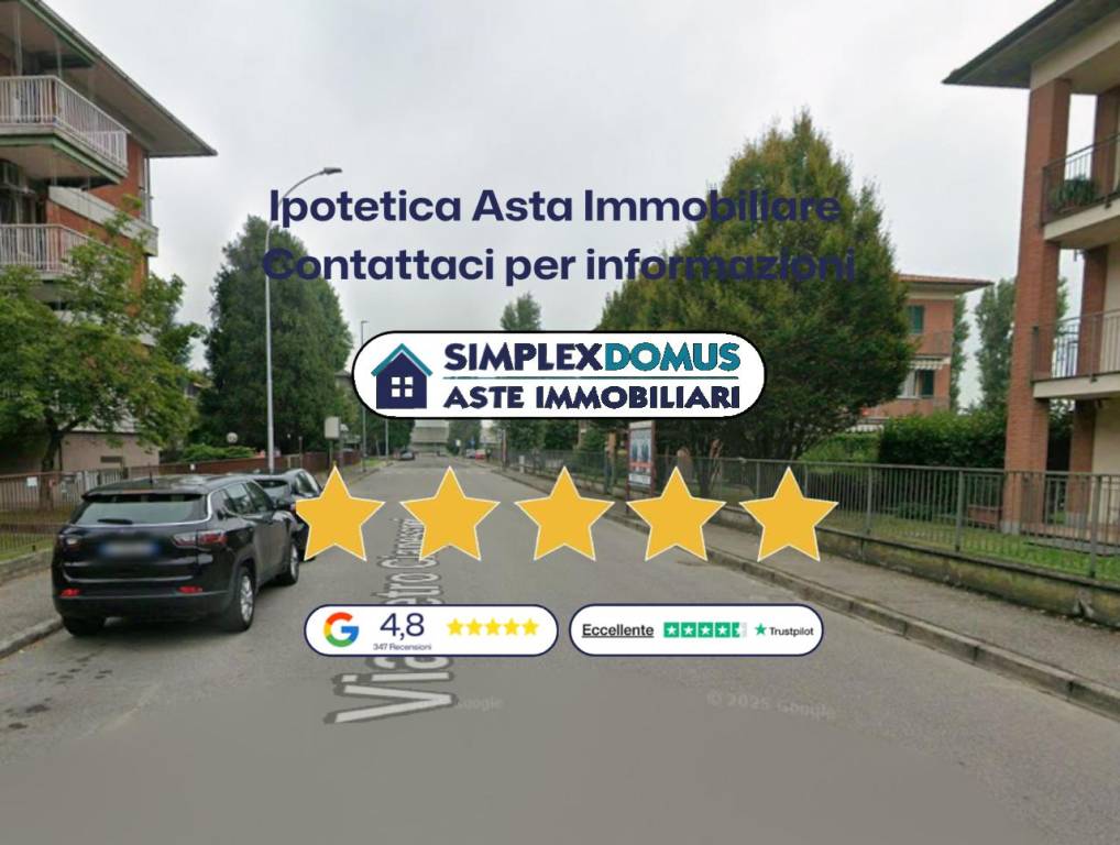 appartamento in vendita a Pavia in zona Pompieri