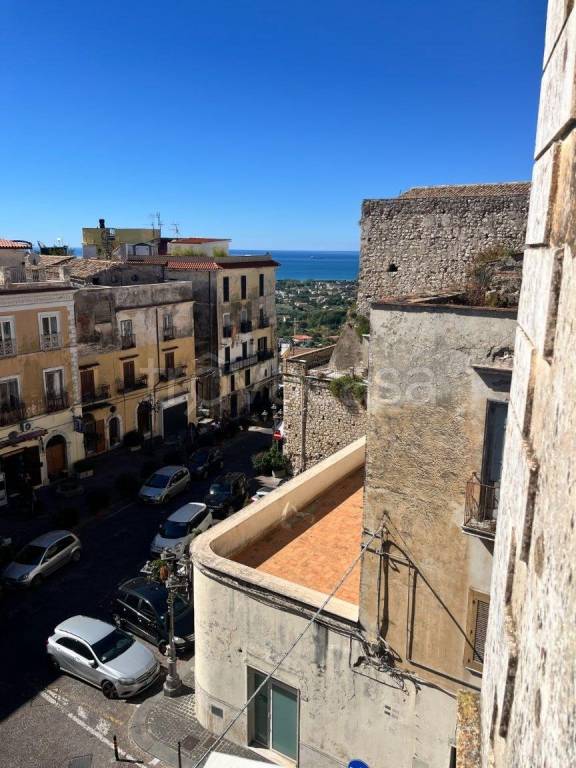 appartamento in vendita a Minturno in zona Marina