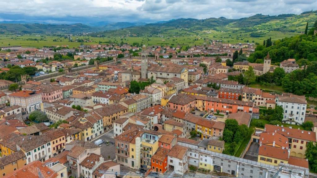 immagine annuncio 11 di 13