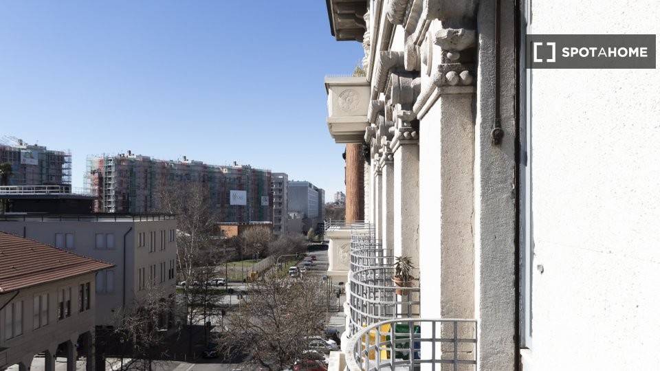 appartamento in affitto a Milano in zona Corsica