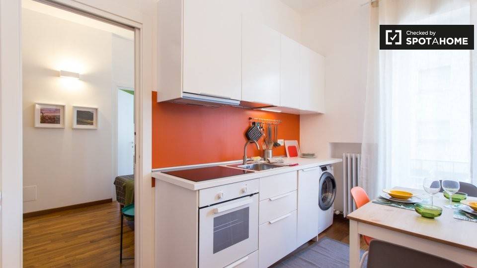 appartamento in affitto a Milano in zona Lorenteggio