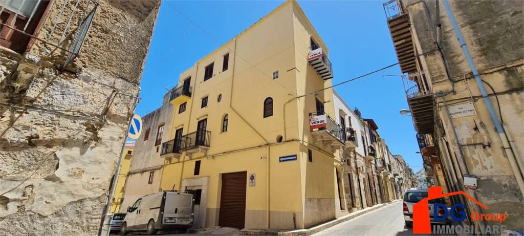 casa indipendente in vendita ad Alcamo