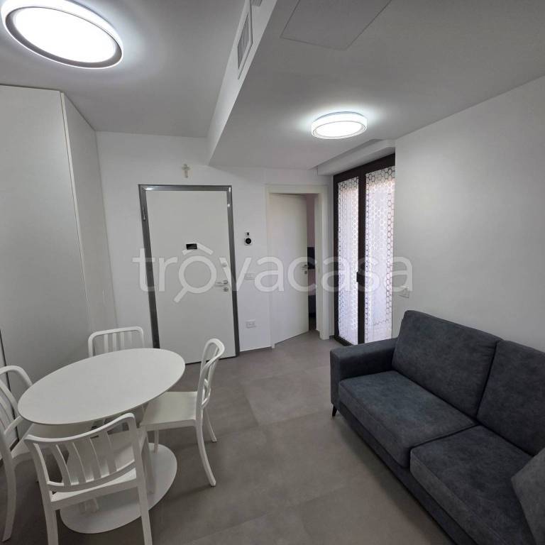 immagine annuncio 2 di 8