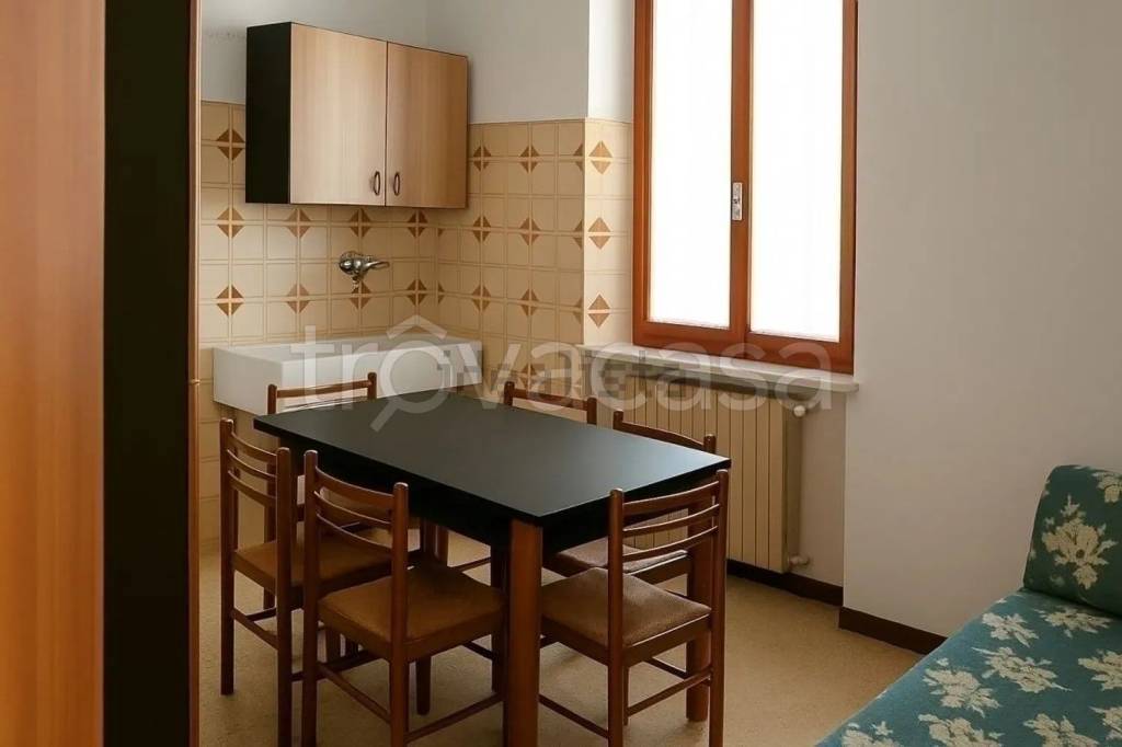 immagine annuncio 5 di 8