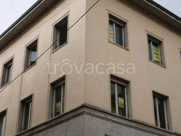 Appartamento in in vendita da privato a Ponte San Pietro via Giuseppe Garibaldi, 19