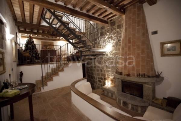 Casa Indipendente in vendita a Piancastagnaio via g. Barzellotti, 69