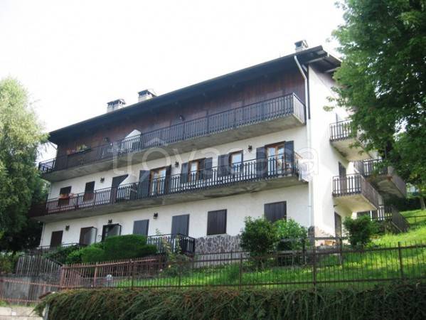 Appartamento in vendita a Costa Serina via Monte Alben