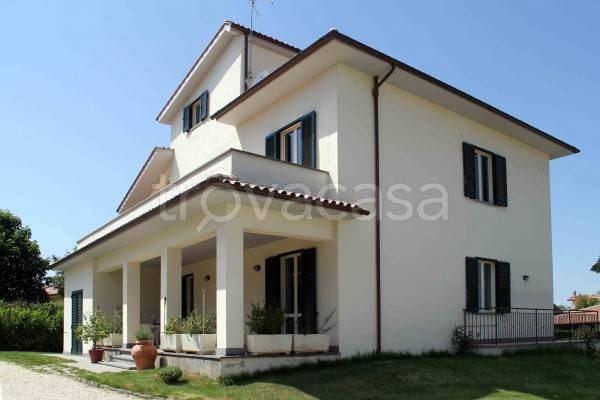 Villa in in vendita da privato a Vitorchiano strada Paparano, 7