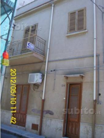 Appartamento in in vendita da privato a Cinisi via Artale, 214
