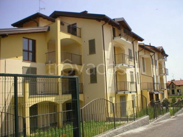 Appartamento in vendita a Gornate Olona via Mastri Muratori, 15