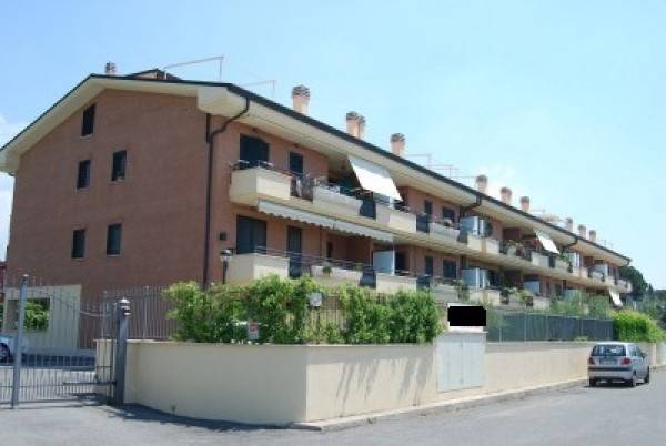 Appartamento in vendita a Ciampino via cuneo, 34