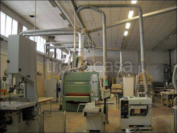 Capannone Industriale in vendita ad Ascoli Piceno via del Commercio