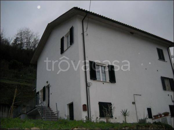 Villa Bifamiliare in vendita a Venarotta strada Provinciale 93
