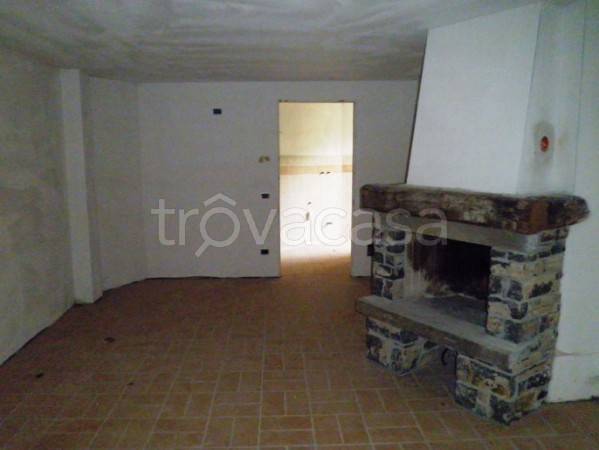 Appartamento in vendita a Rota d'Imagna via Cabarucco, 6