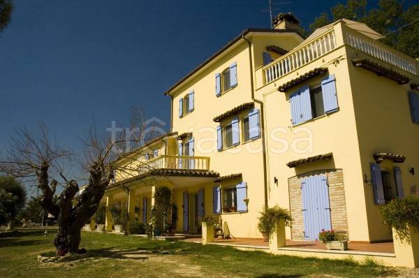 Villa in vendita a Lapedona via Santa Elisabetta, 4