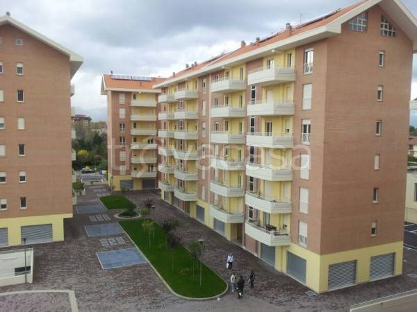 Appartamento in vendita a Frosinone via la botte