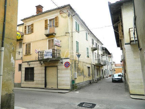 Intero Stabile in vendita a Buttigliera d'Asti via Roma, 7