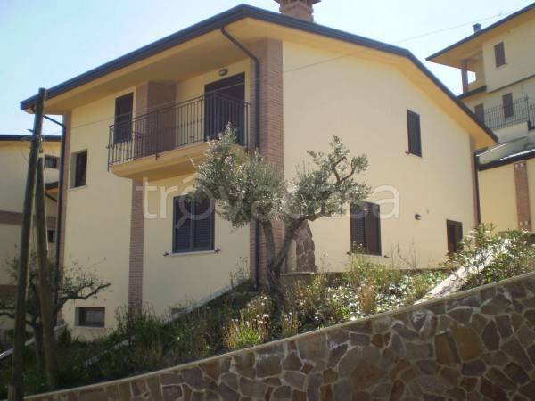 Villa in vendita a San Nazzaro