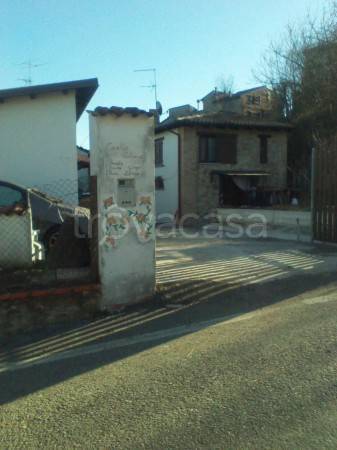 Villa Bifamiliare in in vendita da privato ad Alta Val Tidone strada Provinciale 45