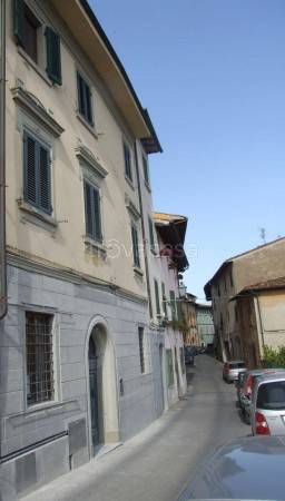 Intero Stabile in vendita a Montopoli in Val d'Arno via del Falcone, 25