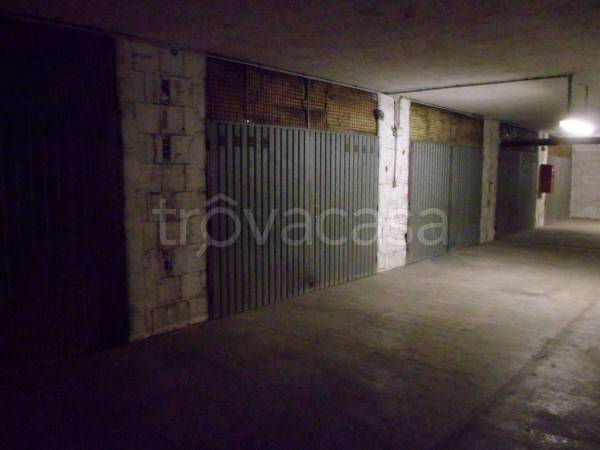 Garage in vendita a Modena via Rita Levi Montalcini, 70