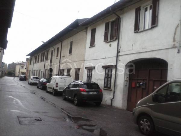 Appartamento in in vendita da privato a Robecchetto con Induno via Michelangelo Buonarroti, 22