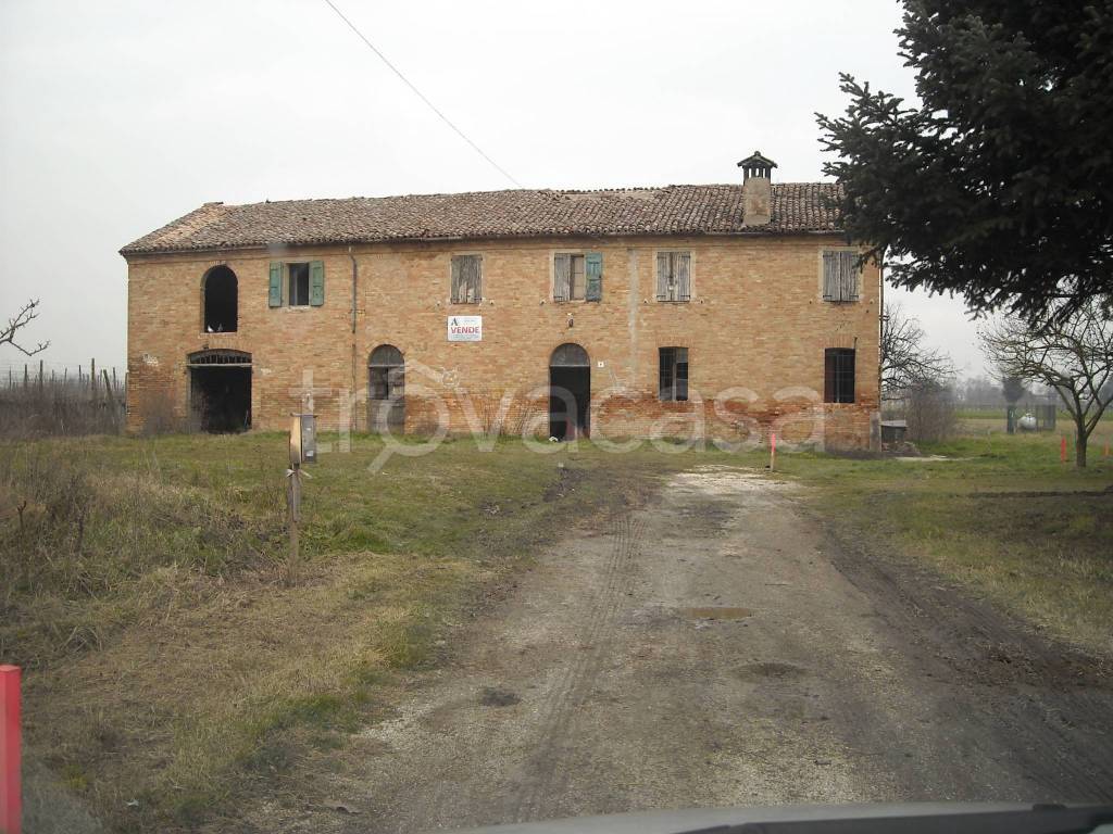 Colonica in vendita a Fusignano via Romana, 26