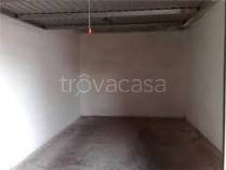 Garage in vendita a Pedrengo via Papa Giovanni xxiii, 17