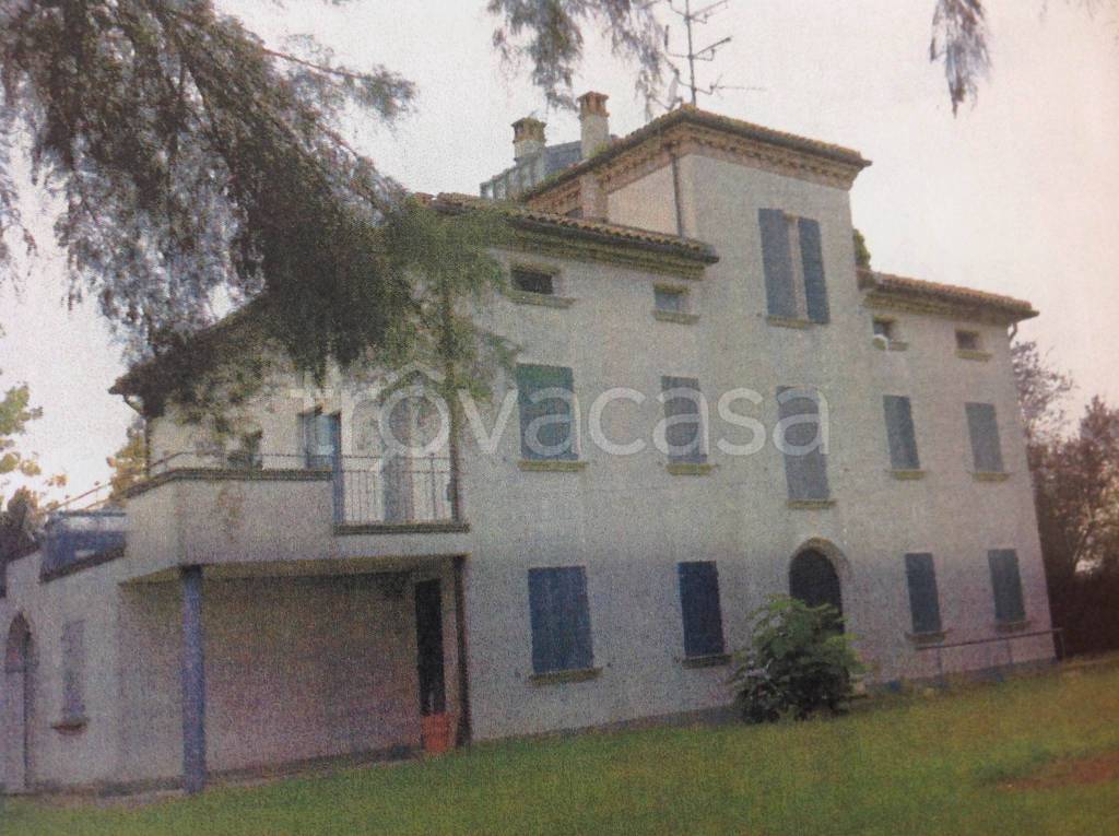 Villa Bifamiliare in vendita a Zola Predosa via Montevecchio