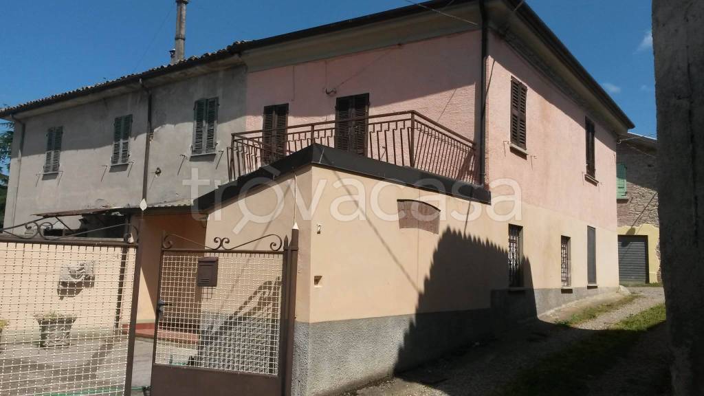 Casa Indipendente in in vendita da privato a Casalnoceto frazione Badina, 2
