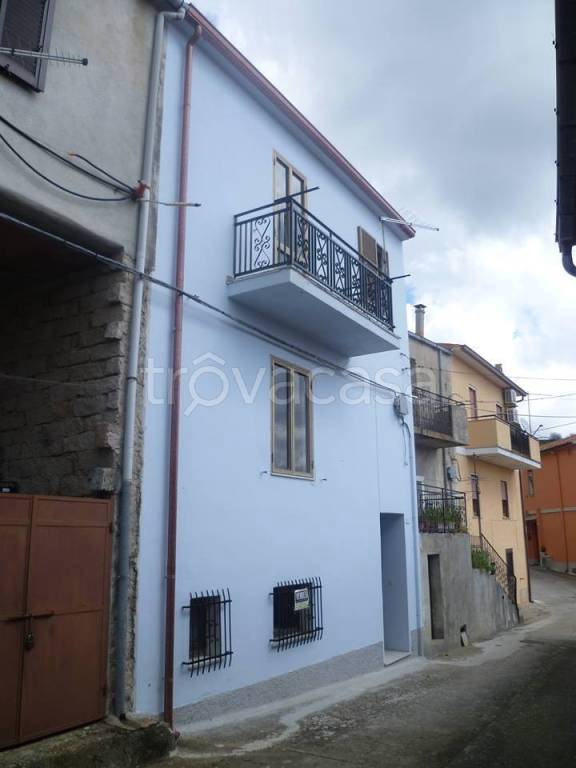 Casa Indipendente in in vendita da privato a Bortigiadas via g. M. Spano, 39